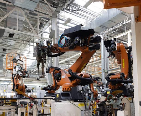 Edge Computing Drives Factory Automation Efficiency
