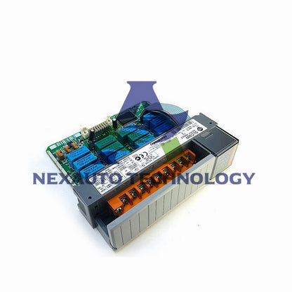 1746-OW16 Relay Contact Output Module Allen-Bradley